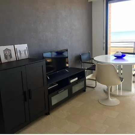 Apartment Flat *
